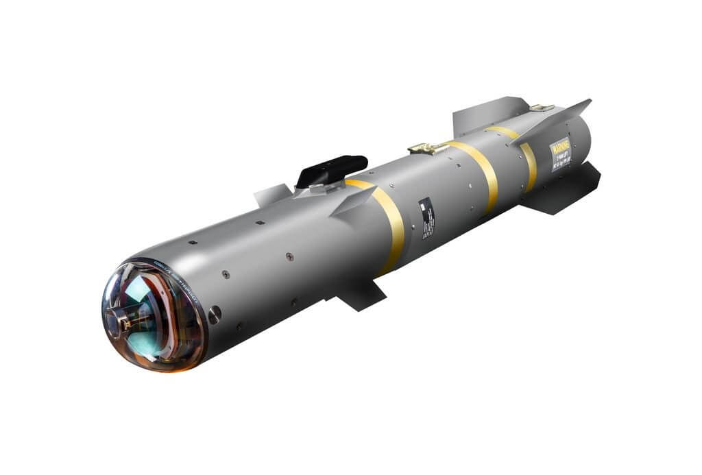 联合空对地导弹是洛克希德地狱火导弹的下一代。这种增强配备了半主动激光传感器，用于更精确的目标。